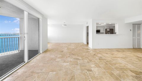 1420 Brickell Bay Dr