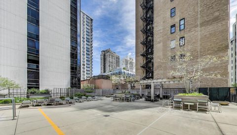 1310 N Ritchie Court