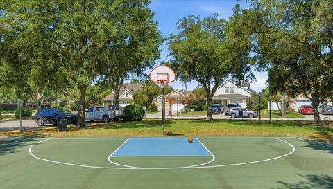 5207 NEW SAVANNAH CIRCLE