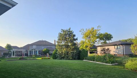 12817 S Surrey Ct