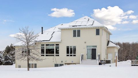 2728 Headland Court SW