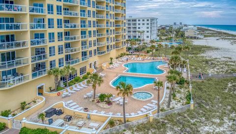22 Via Deluna Dr