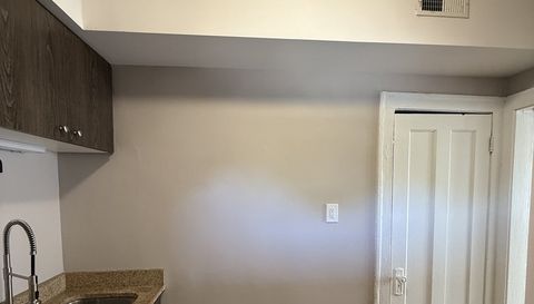 3901 W Division Street