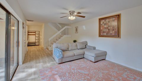2612 2nd Ct