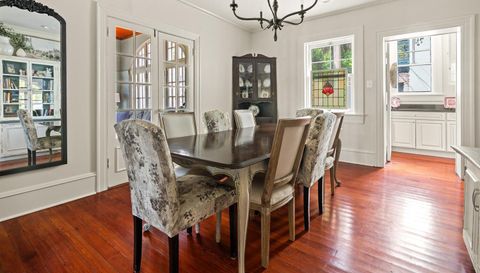 174 Avenida Menendez