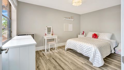 6630 Villa Sonrisa Dr  721