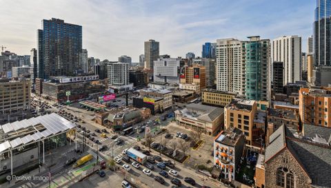 600 N Dearborn Street