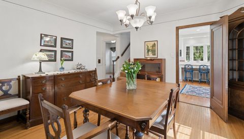 49 Sheridan Avenue S