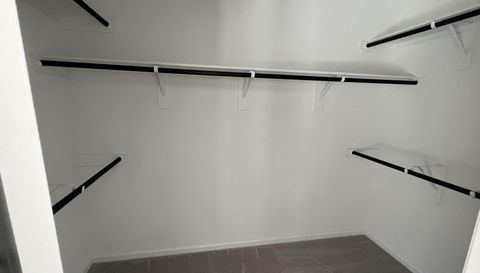 5060 Andorra Bend Ln