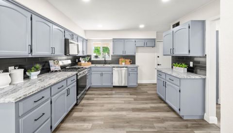 6741 Steiner Dr