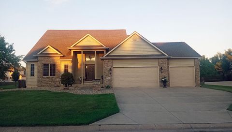 1027 Blackthorn Cove