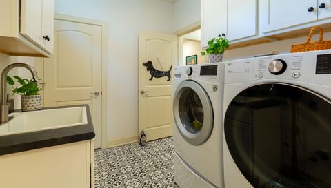 4329 Singletary Lake Dr