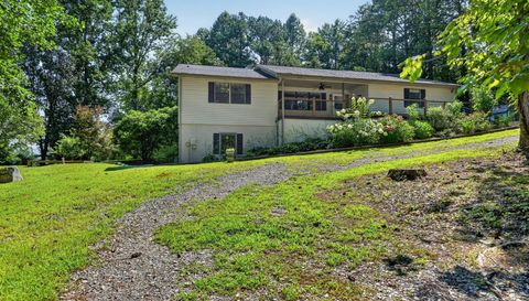 28 Coon Tail Rd