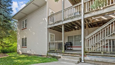 1053 Cromwell Avenue