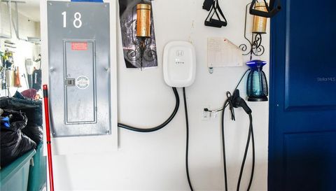 180 LAKE SMART CIRCLE