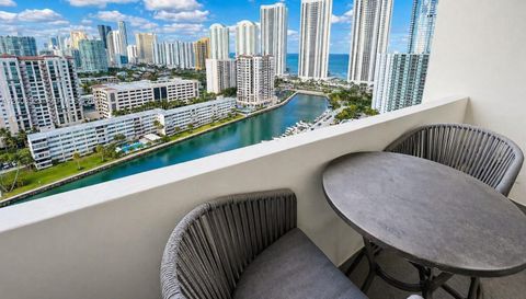 300 Bayview Dr