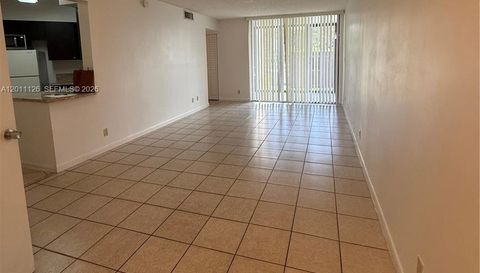 210 Lake Pointe Dr