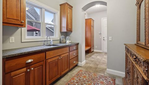 6965 Lake Harrison Circle