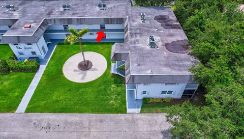 10249 N Military Trl