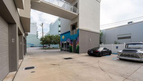 1002 Channelside DRIVE