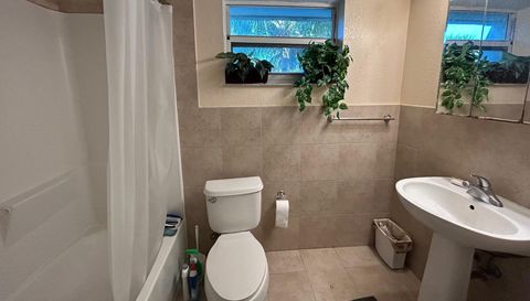 8950 SW 69th Ct APT 215