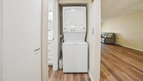 11210 CARRIAGE HILL DRIVE