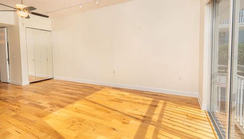 1002 Channelside DRIVE