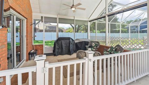 27 WINDING CREEK WAY