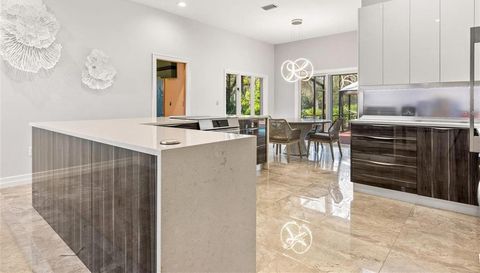350 Sorrento Ranches Dr