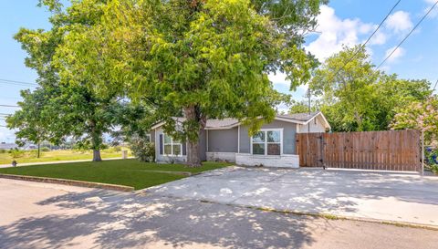 730 S Mesquite Ave