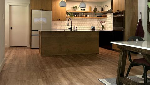 411 S Pleasant Ridge Rd