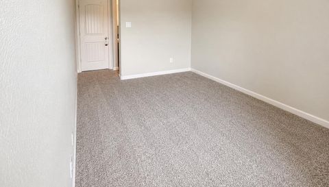347 Chamberlain Dr
