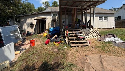 111 W Mimosa Dr