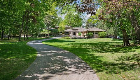 28235 Boulder Circle