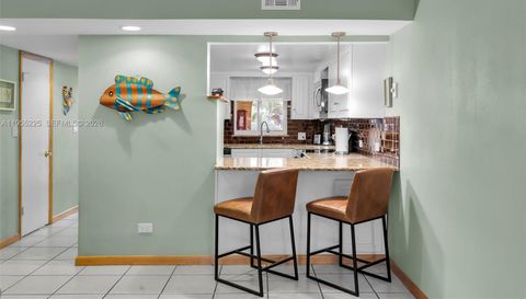 423 Sombrero Beach Rd