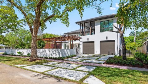 730 Zamora Ave