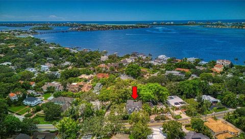 2174 MCCLELLAN PARKWAY