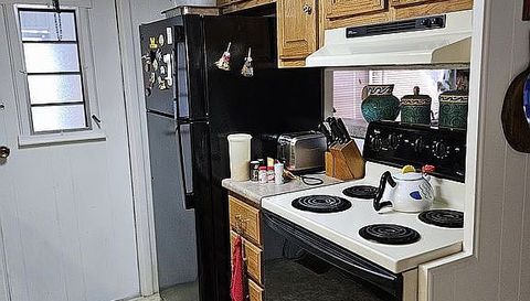 1568 Antioch Harbor Rd