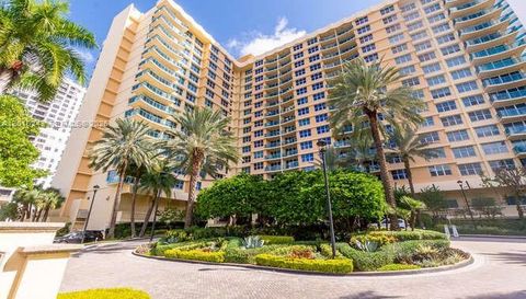 2501 N Ocean Dr