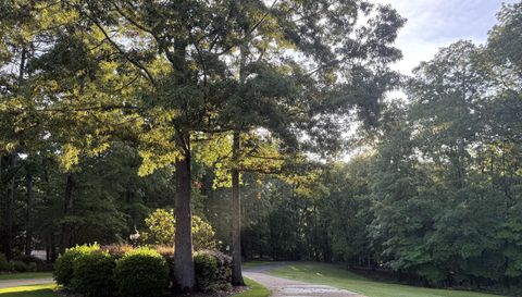 4806 Greenhill Blvd NW