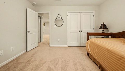 208 Princess Pl