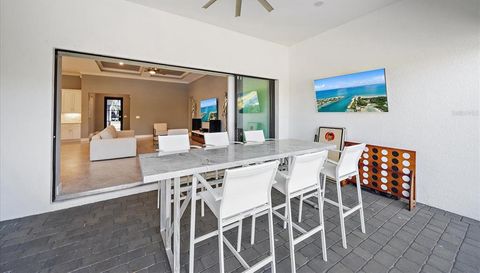 825 SEASCAPE PLACE