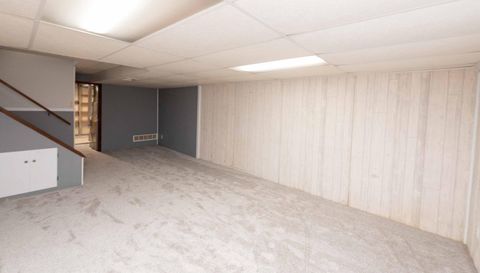 8125 Spring Valley Road