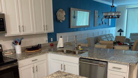 14061 Heritage Landing Blvd