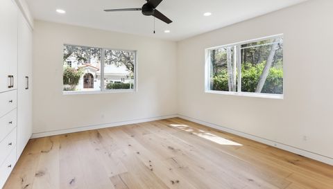 100 Edgewater Dr APT 142