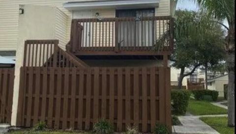 637 Executive Center Dr