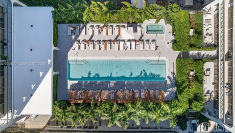 2655 Bayshore Dr