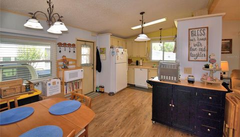 447 VILLAGE CIRCLE SW