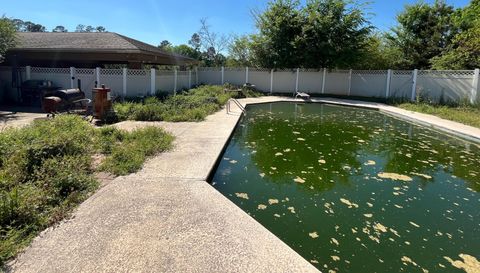 135 Meriwether Cir NW