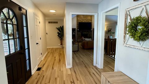 4335 W Hunters Ridge Ln